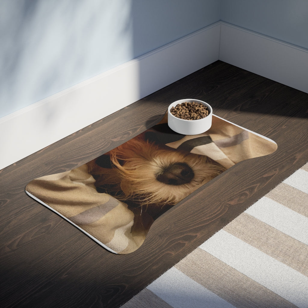 Carol Riddick Peek-a-Boo Pet Feeding Mat